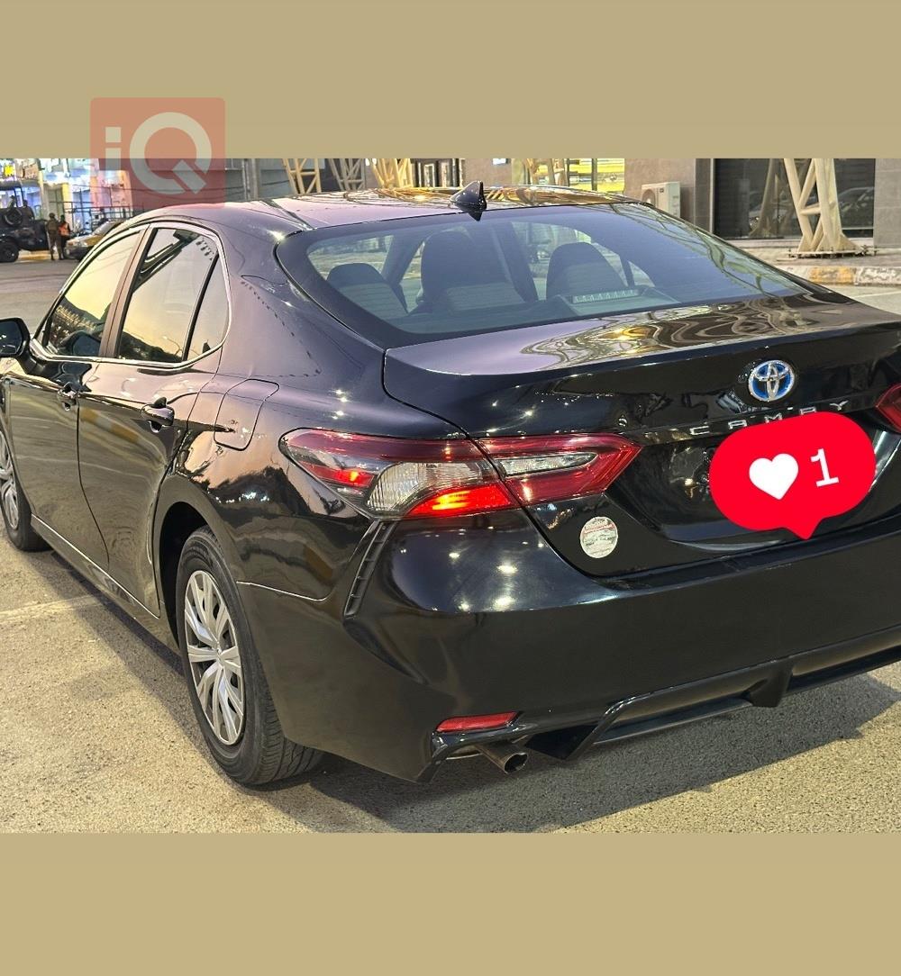 تۆیۆتا کامری